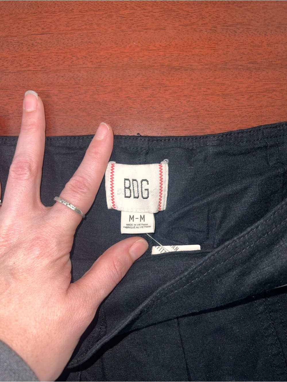 BDG Shaina Belted Linen Micro Mini Skort - Picture 4 of 6